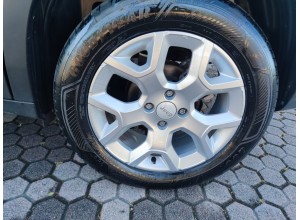 JEEP AVENGER 1200 T 100 CV ALTITUDE+PREMIUM PLUS PACK.